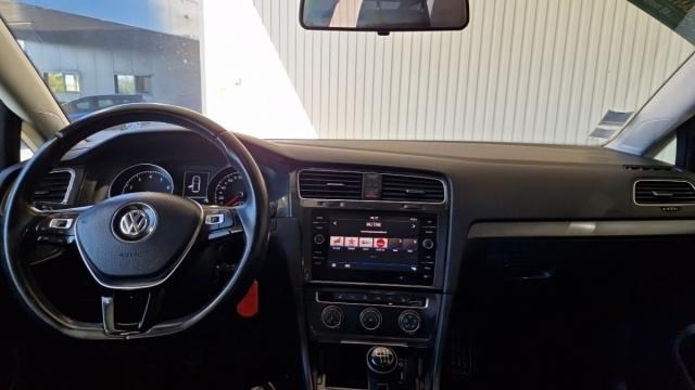 Volkswagen Golf image 5
