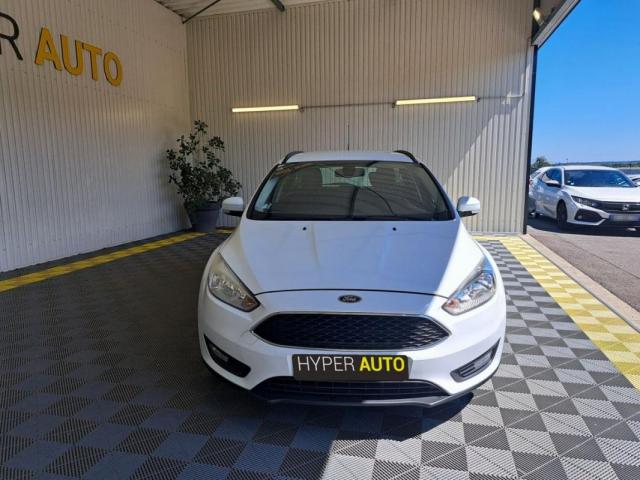 Ford Focus image 7