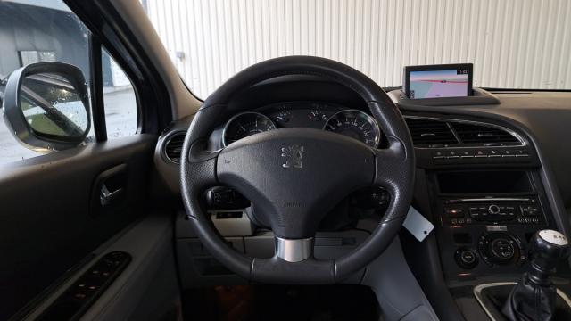 Peugeot 5008 image 7