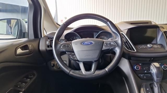 Ford C-Max image 8