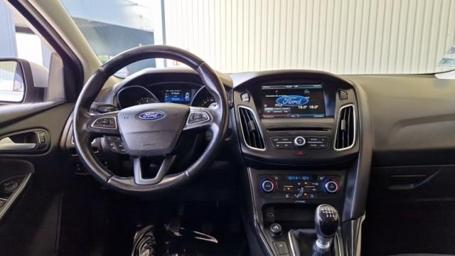 Ford Focus image 8