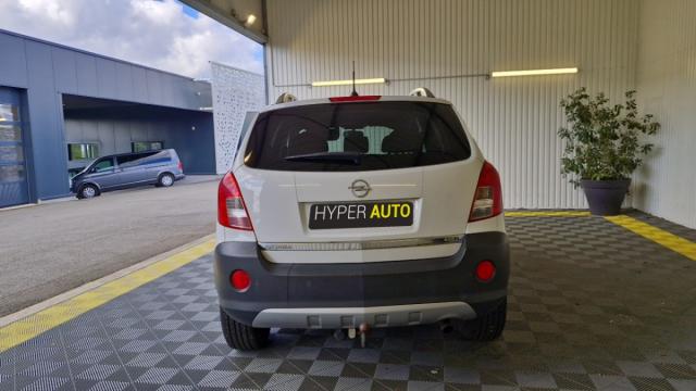 Opel Antara image 2