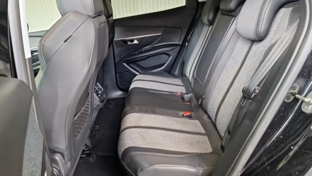 Peugeot 3008 image 3
