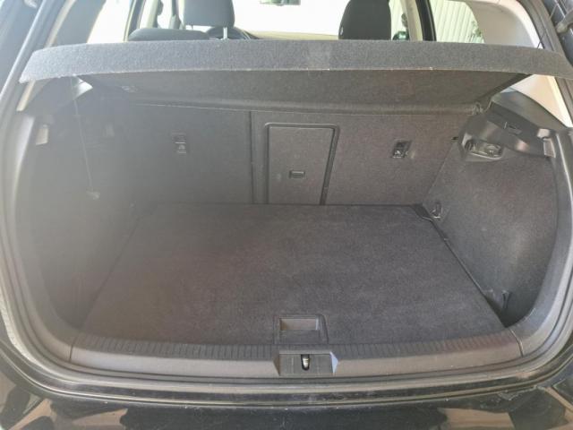 Volkswagen Golf image 7