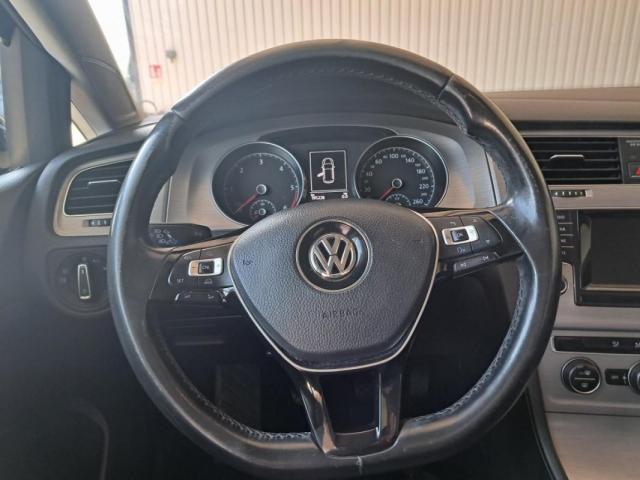 Volkswagen Golf image 1