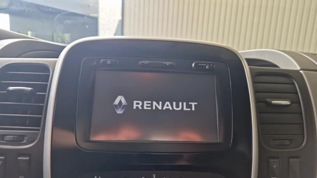Renault Trafic image 1