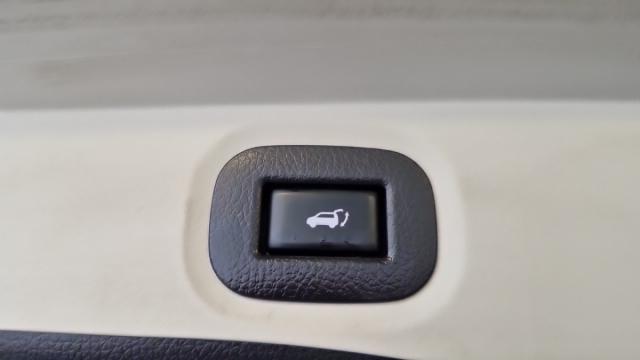 Nissan X-Trail image 9