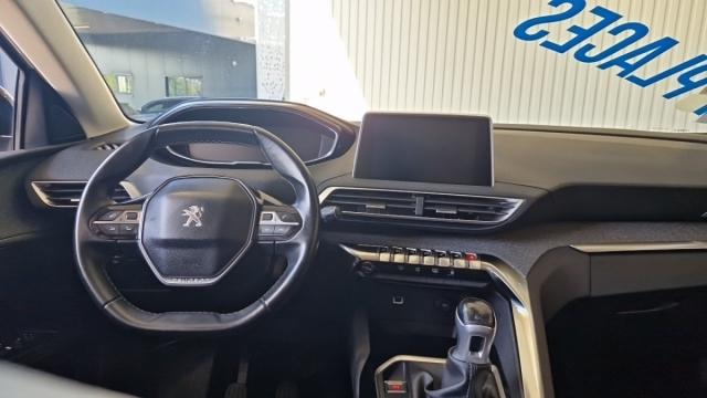 Peugeot 5008 image 8