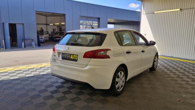 Peugeot 308 image 9