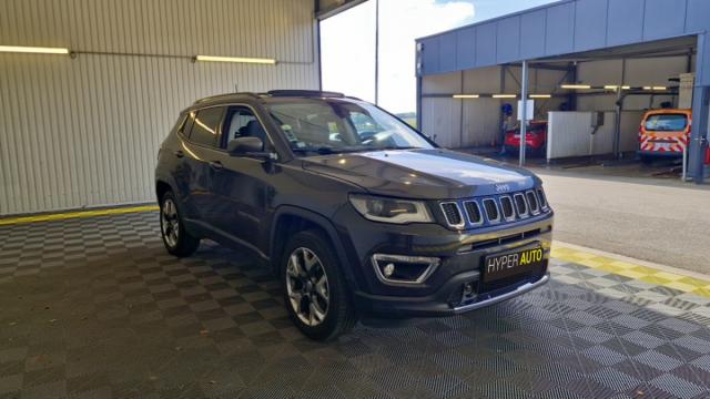 Jeep Compass image 7