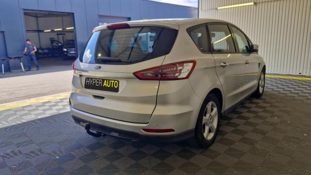 Ford S-Max image 4