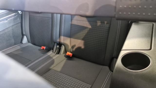 Ford Grand C-Max image 8