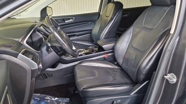 Ford Edge image 3