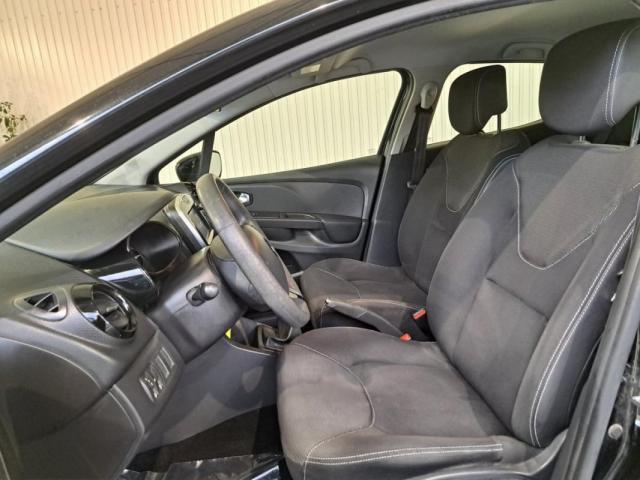 Renault Clio image 9