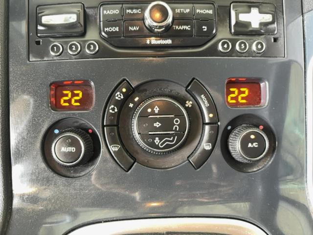 Peugeot 3008 image 3