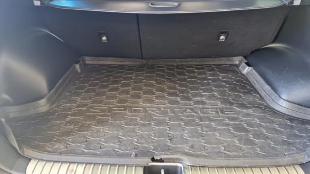 Kia Sportage image 2