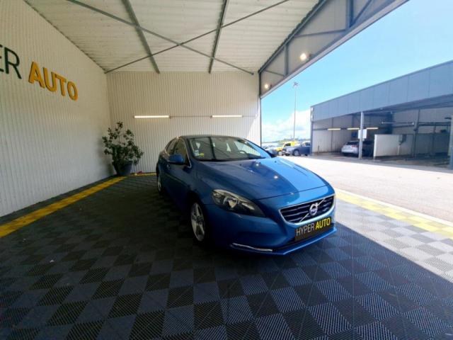 Volvo V40 image 7