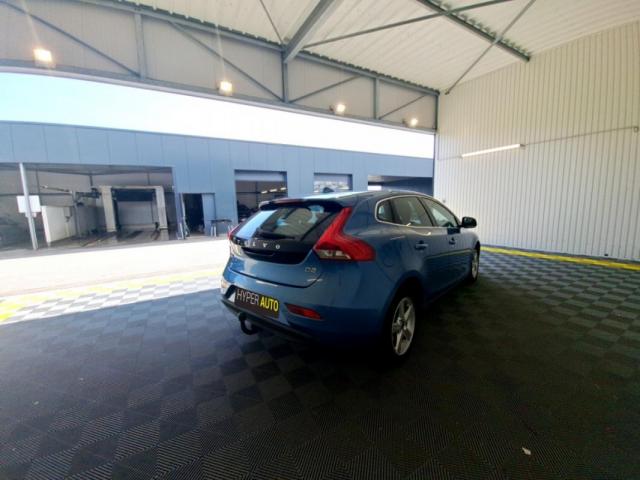 Volvo V40 image 8