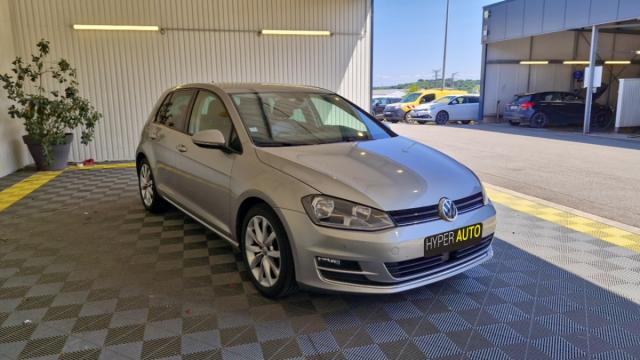 Volkswagen Golf image 9