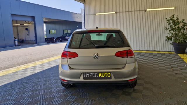 Volkswagen Golf image 7