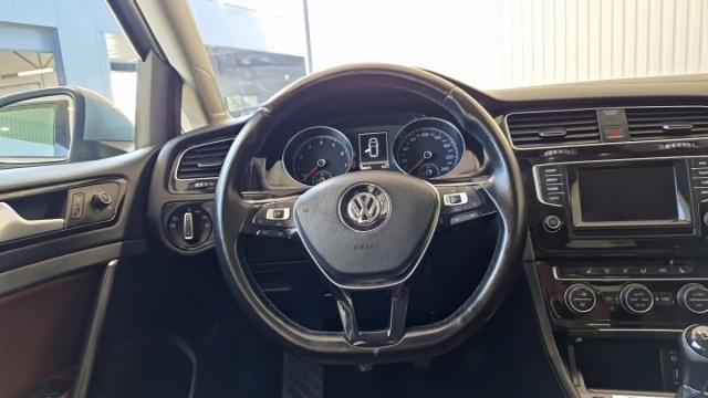 Volkswagen Golf image 1