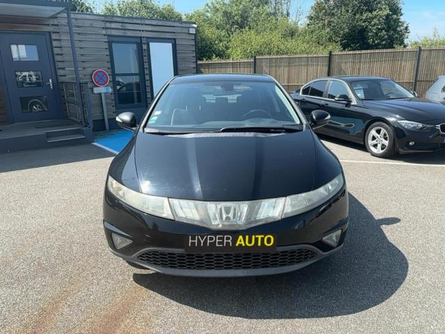 Honda Civic image 2