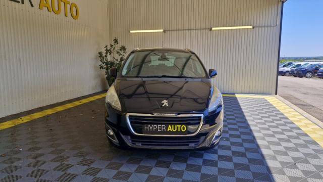 Peugeot 5008 image 3