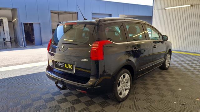 Peugeot 5008 image 4