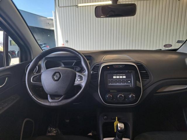 Renault Captur image 1