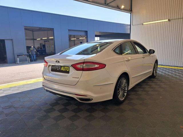 Ford Mondeo image 9