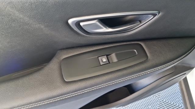 Renault Scénic image 3