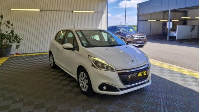 Peugeot 208 image 5