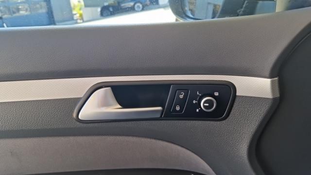 Volkswagen Touran image 9