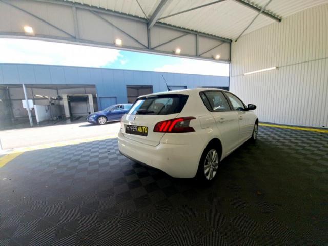 Peugeot 308 image 5