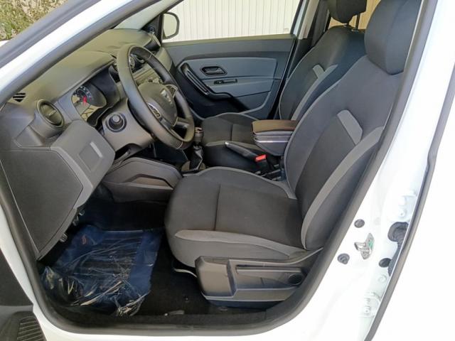 Dacia Duster image 2
