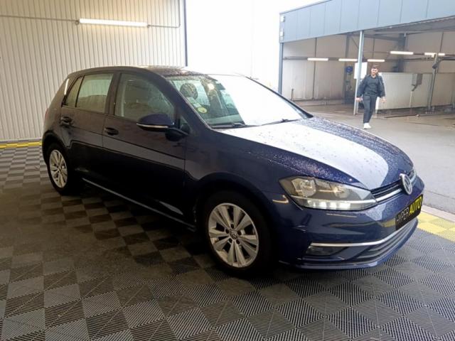 Volkswagen Golf image 2