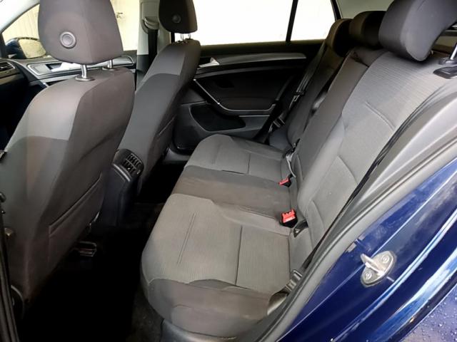Volkswagen Golf image 4