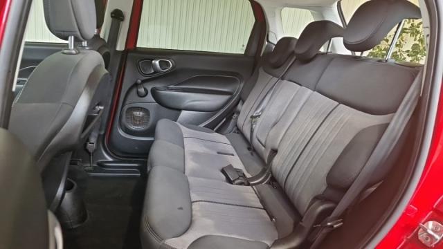 Fiat 500l image 9