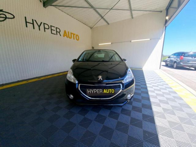Peugeot 208 image 6