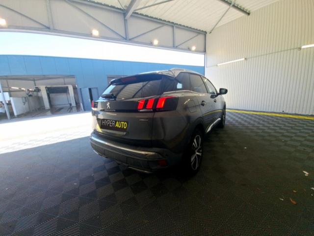 Peugeot 3008 image 8