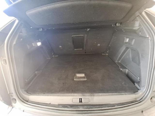 Peugeot 3008 image 2