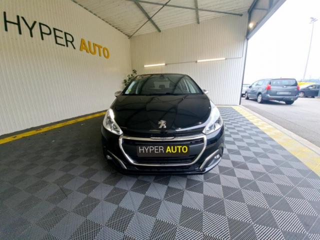 Peugeot 208 image 5