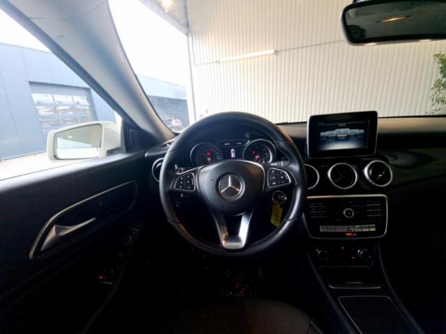 Mercedes Benz Cla Shooting Brake image 4