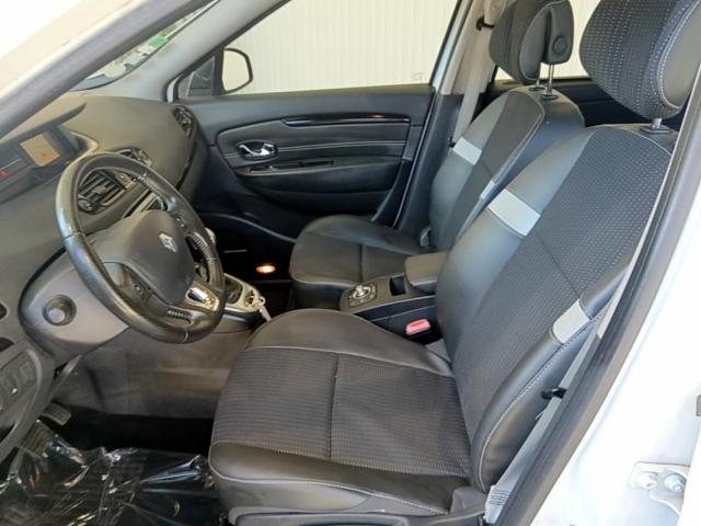 Renault Scénic image 2