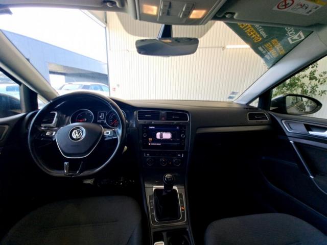 Volkswagen Golf image 5