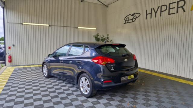 Kia Cee'D image 7
