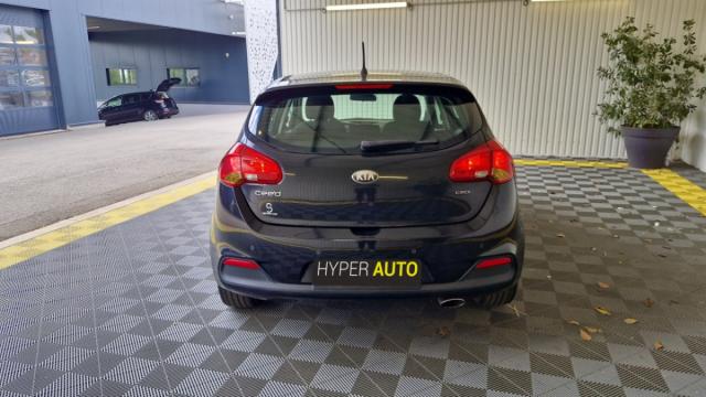 Kia Cee'D image 8