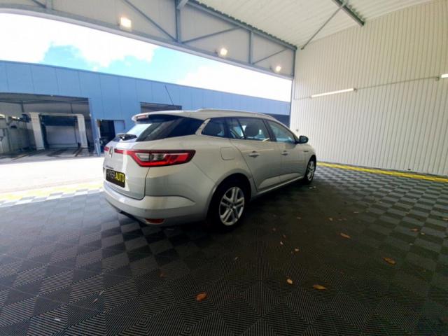Renault Mégane Estate image 2