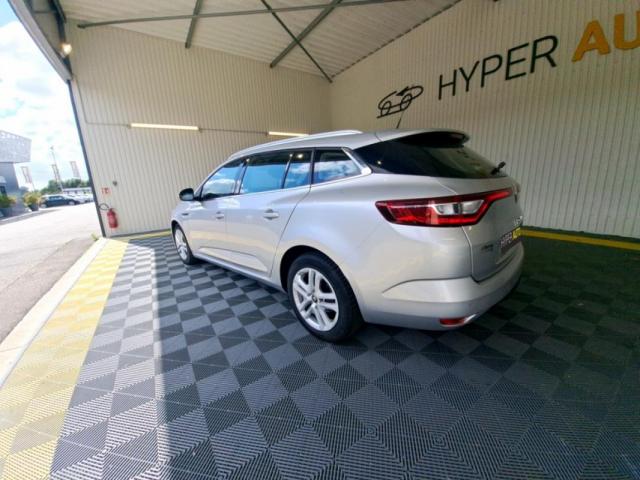 Renault Mégane Estate image 8