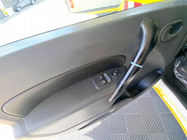 Renault Kangoo Express image 6